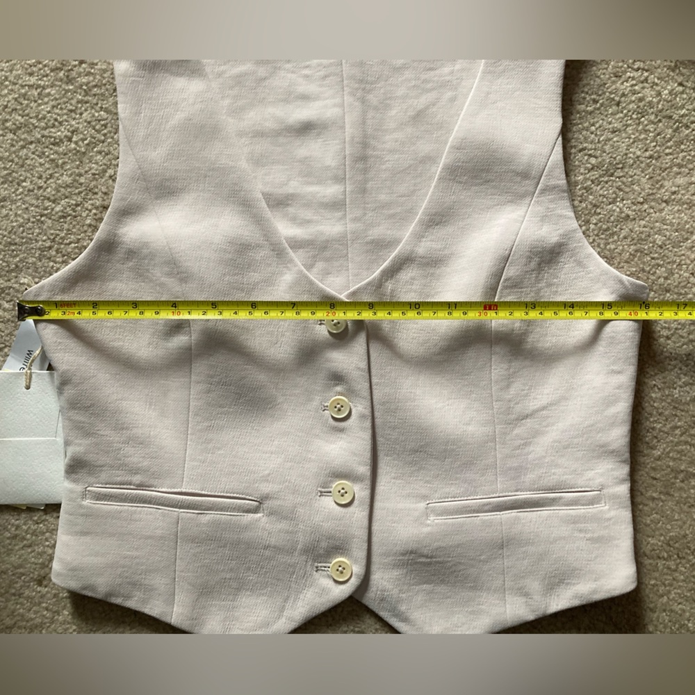 Aritzia Light beige Button-Front Vest - Picture 11 of 11